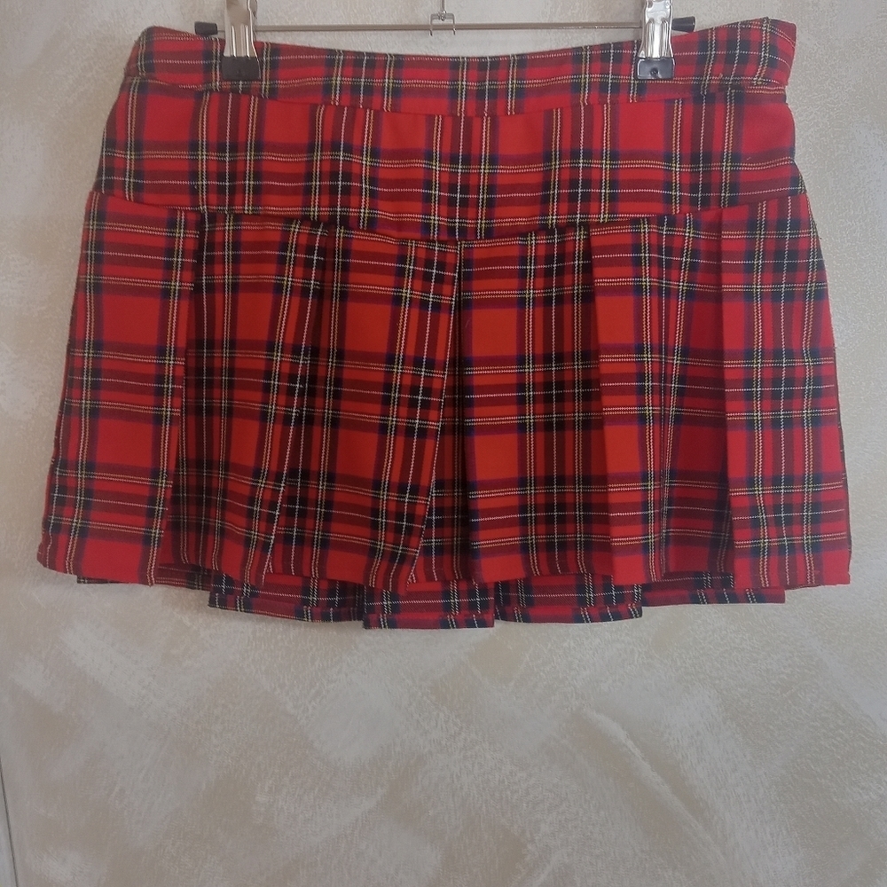 Size 3 Hurley Red Plaid Mini Skirt Punk Rocker